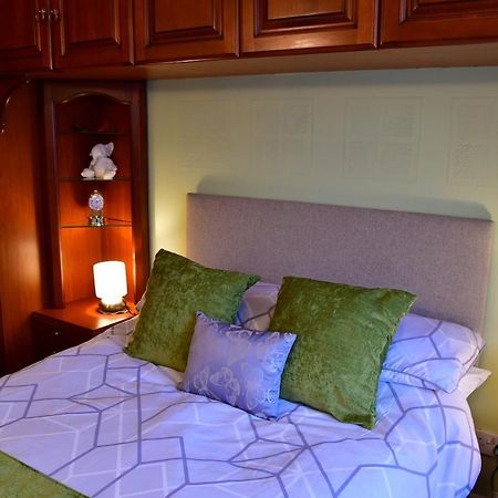 Entire Niche Apartment Hildenborough Luaran gambar