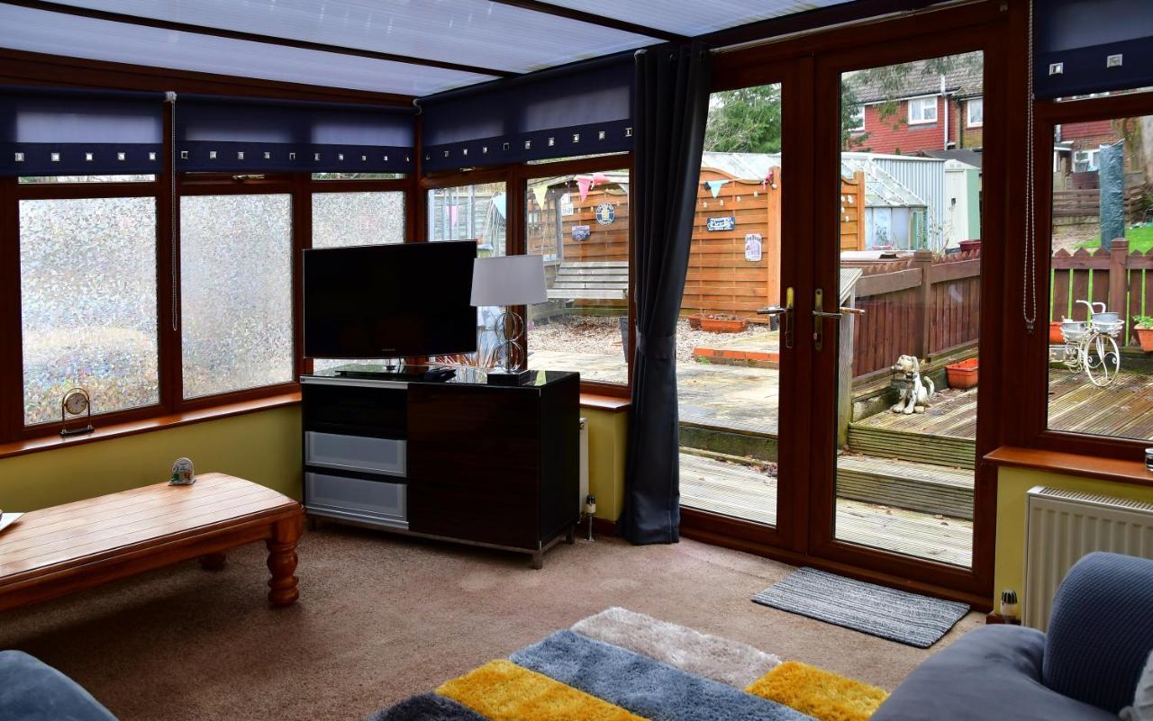 Entire Niche Apartment Hildenborough Luaran gambar