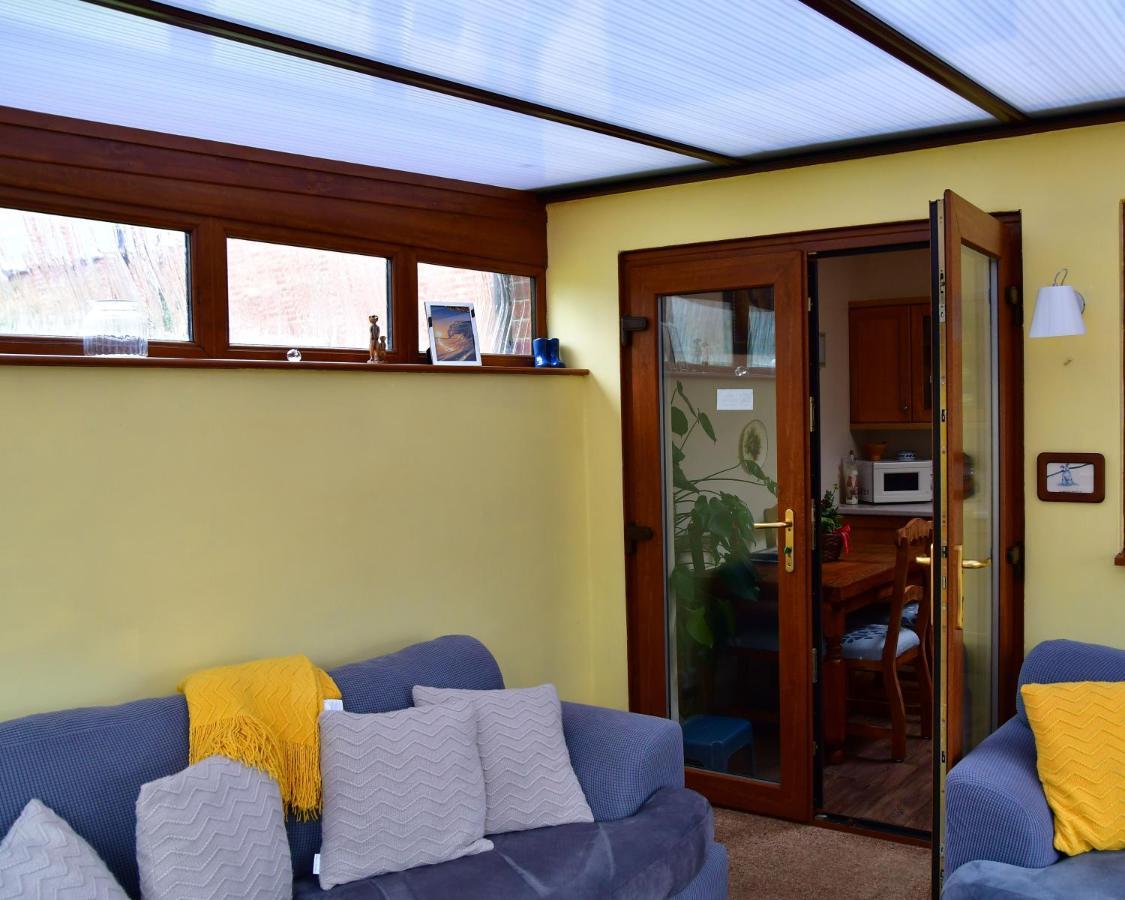 Entire Niche Apartment Hildenborough Luaran gambar
